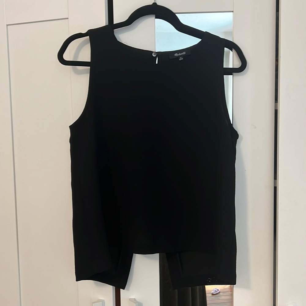 Madewell split back sleeveless top